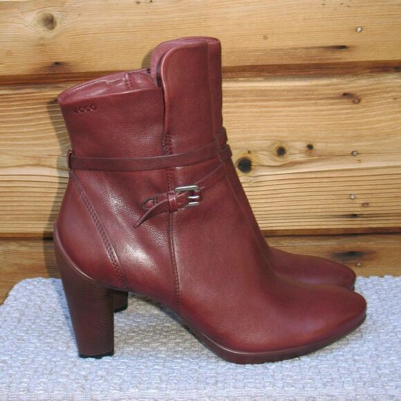 NWOB Ecco Sculptured Ankle Boots - Picture 3 of 13